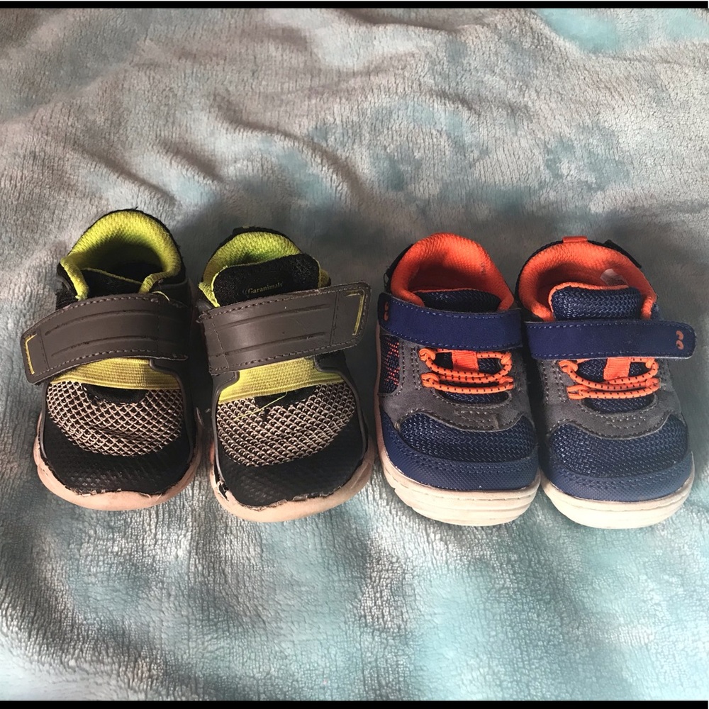 Toddler shoes (2) size 4